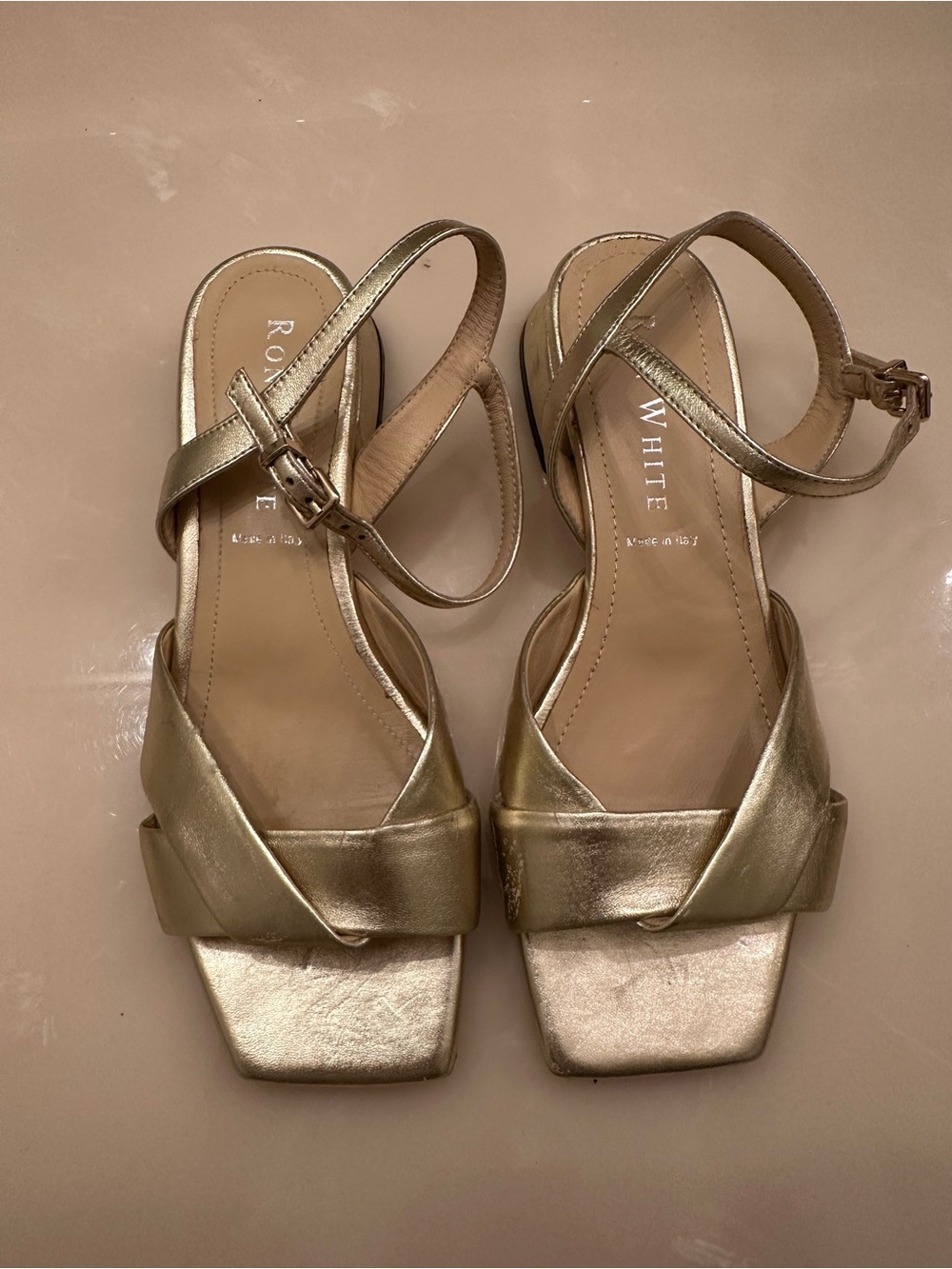 $350 Ron White Metallic Gold Leather Square Toe Block Heel Sandals Size 6